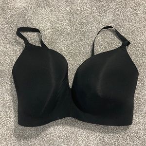 Euc plus size 38DDD black smooth bra wireless